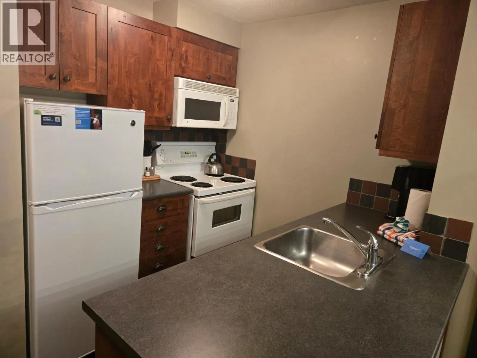 Photo 1 of 12 at #406 – 2070 Summit Drive