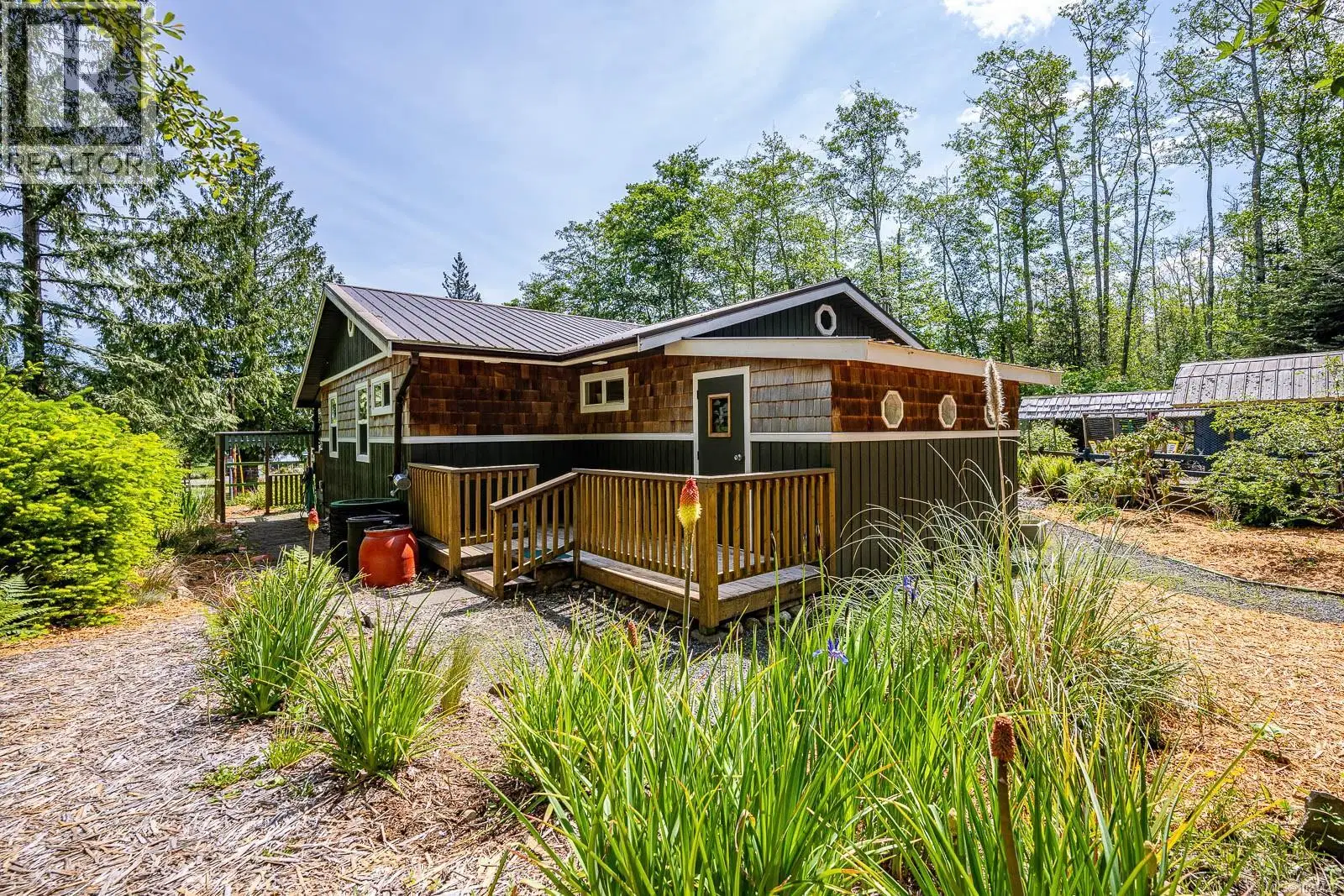 1415 Baikie Road
