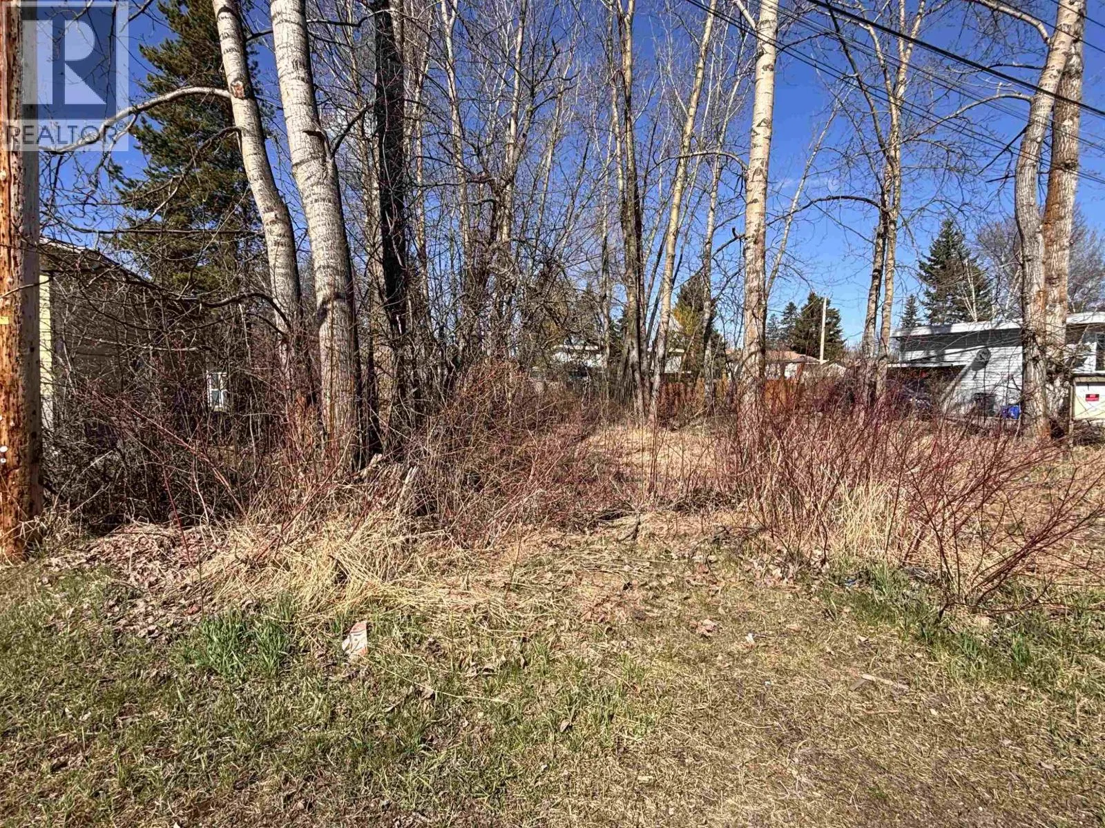 Photo 5 of 6 at #2307 - – 2311 OAK Street