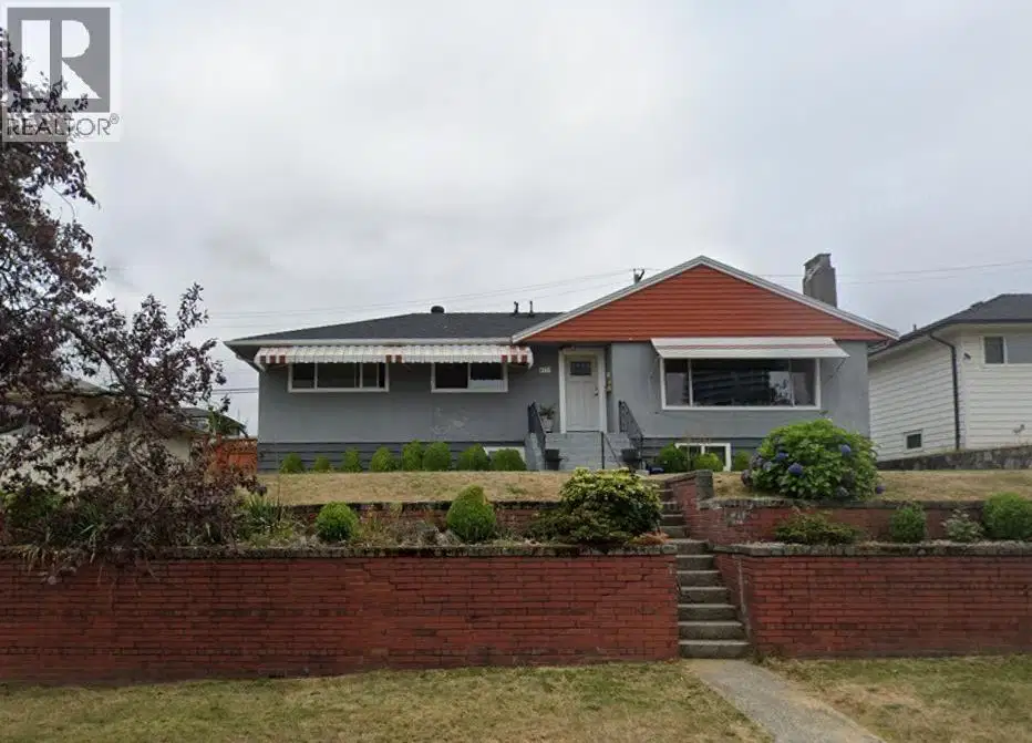 4771 RIDGELAWN Drive