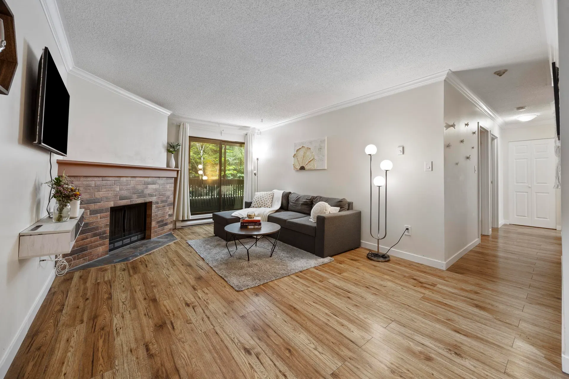 Photo 3 of 26 at #118 – 7431 Minoru Boulevard