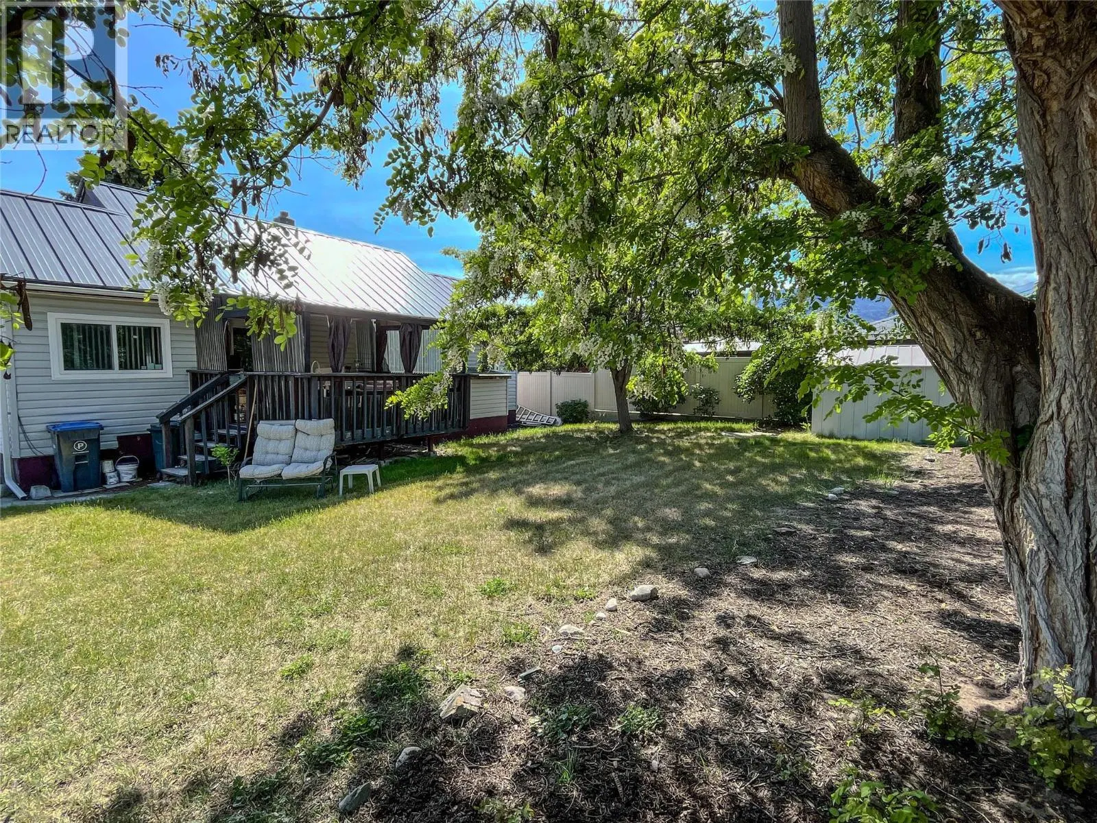 Photo 3 of 23 at 5506 Jackpine Lane