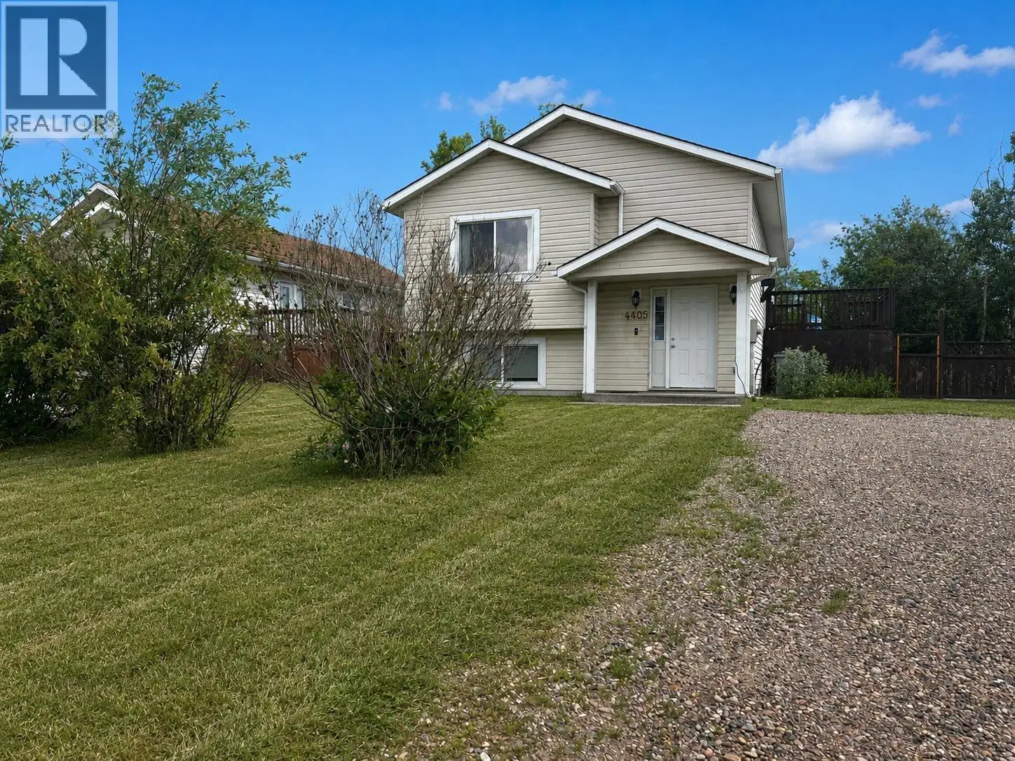 4405 HERITAGE Crescent
