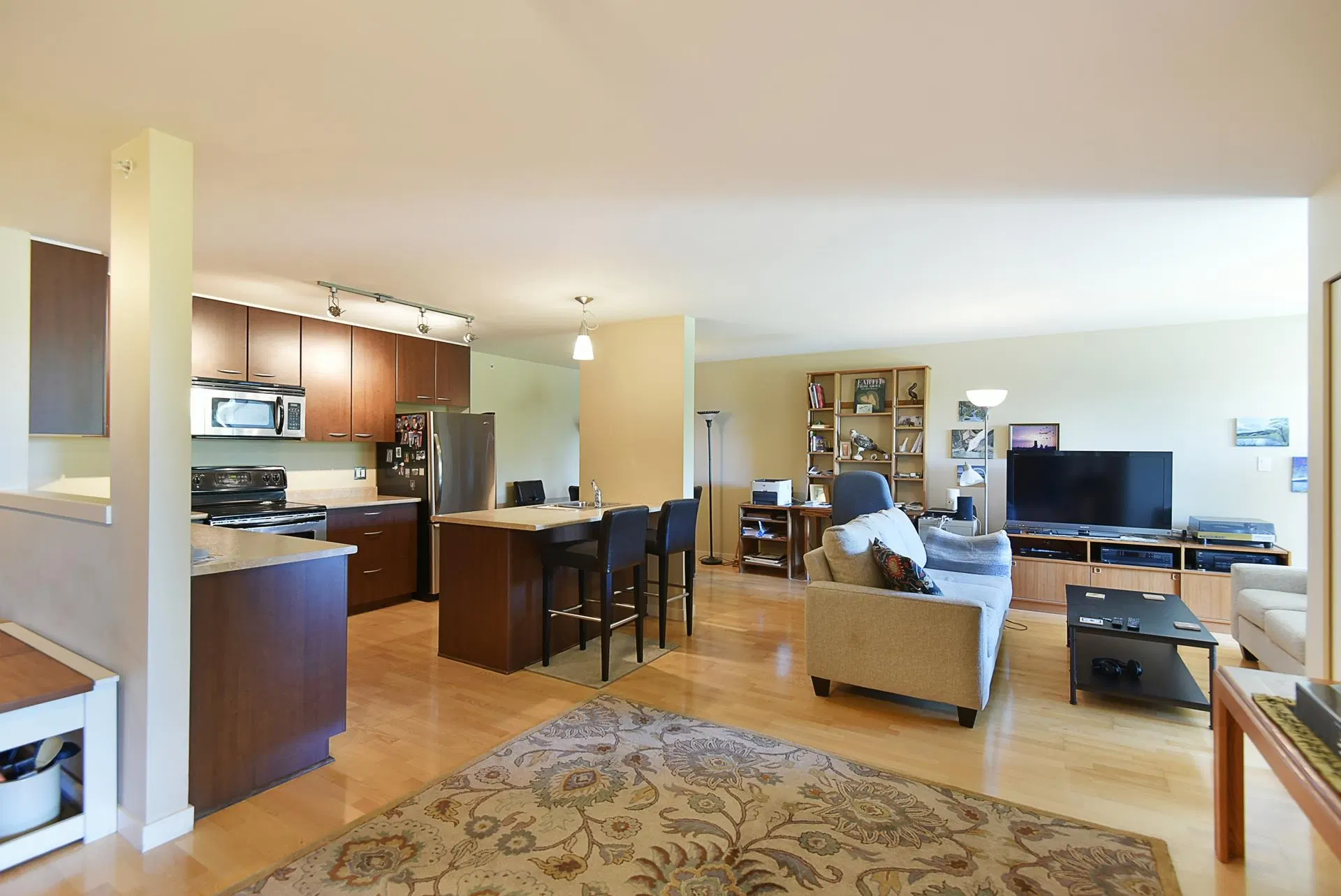 Photo 1 of 24 at #403 – 5631 Inlet Avenue
