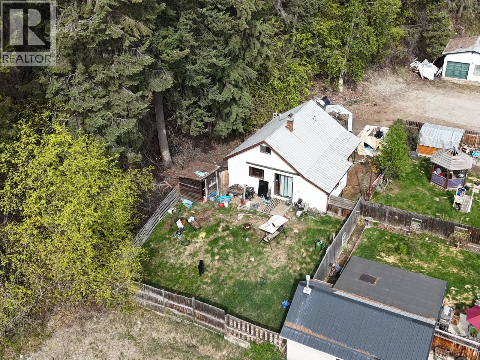Photo 1 of 30 at 266 Stiles Street