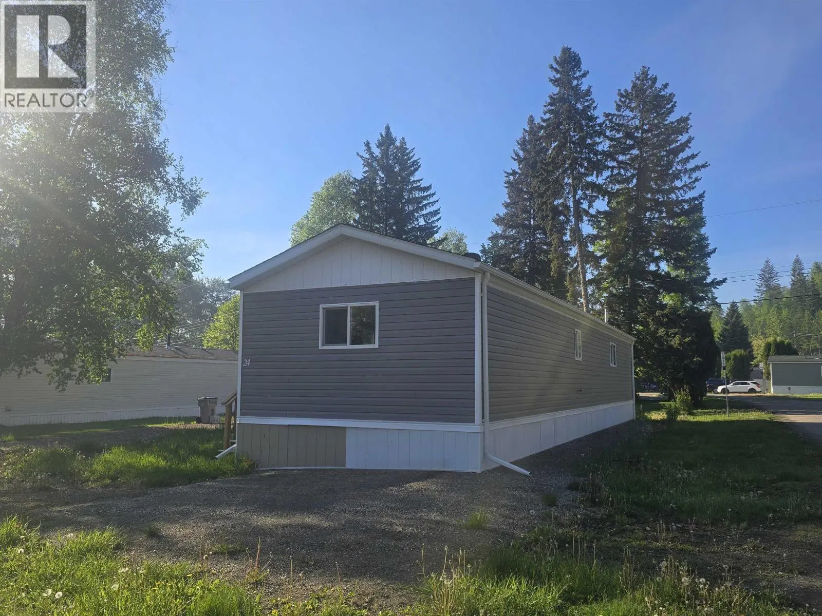 #24 – 654 NORTH FRASER Drive