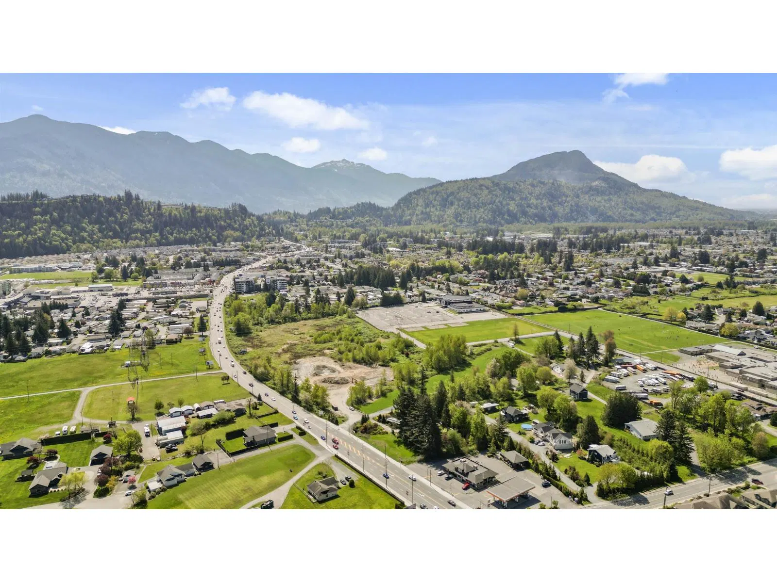 Photo 1 of 36 at 6347 VEDDER Road