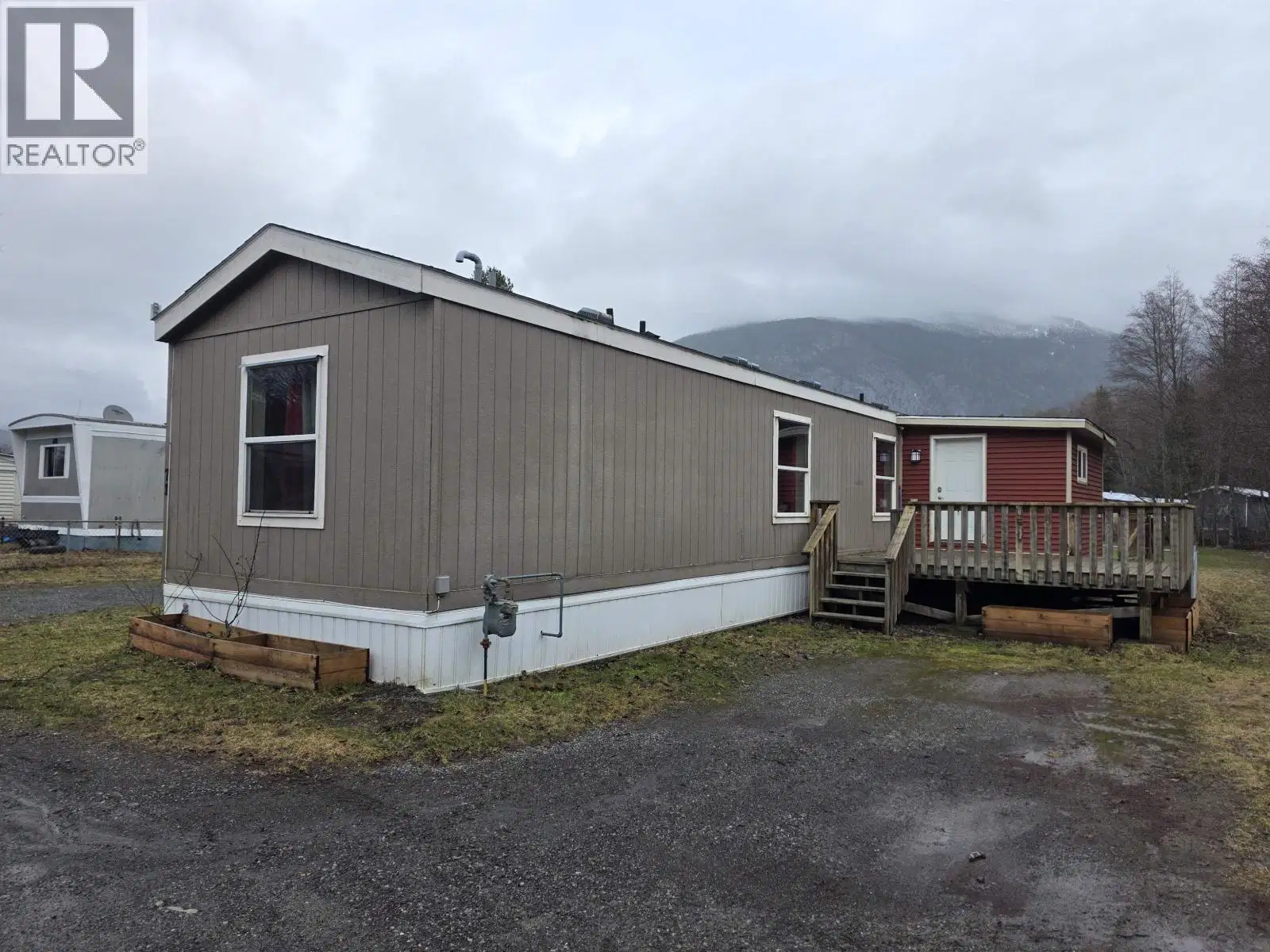 #71 – 3889 MULLER Avenue