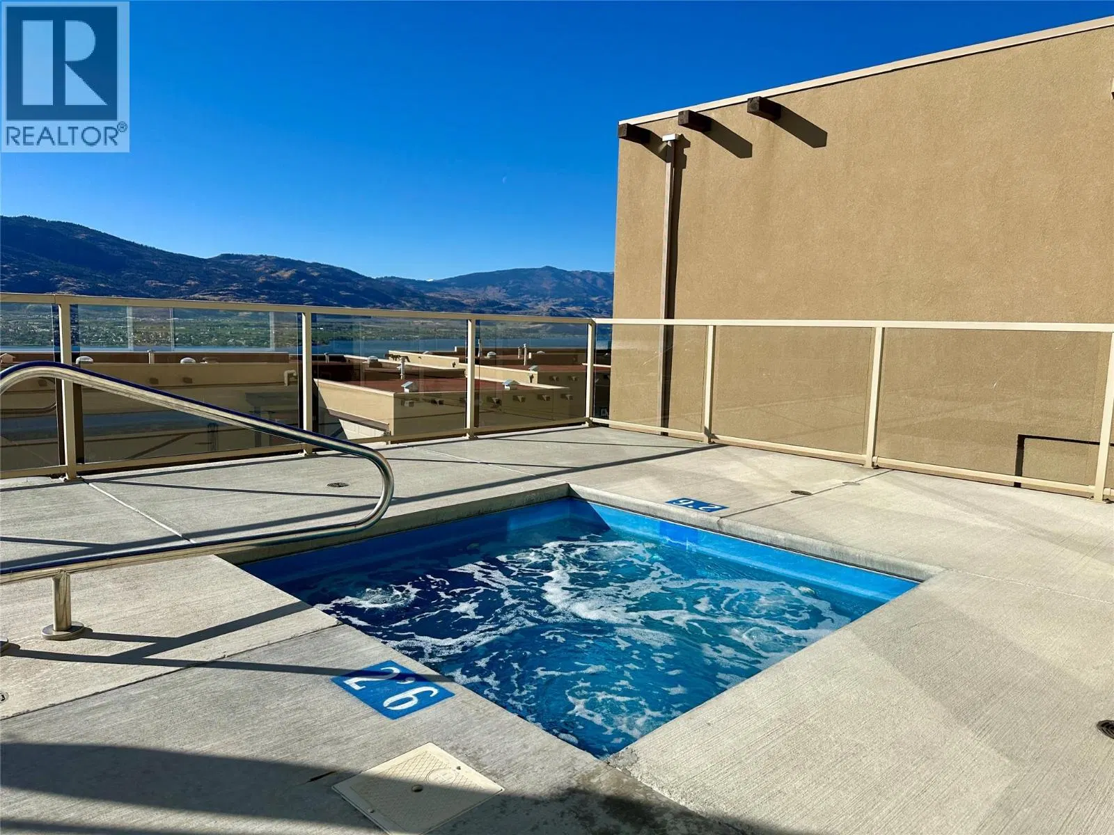 Photo 3 of 31 at #33 – 2000 VALLEYVIEW Drive