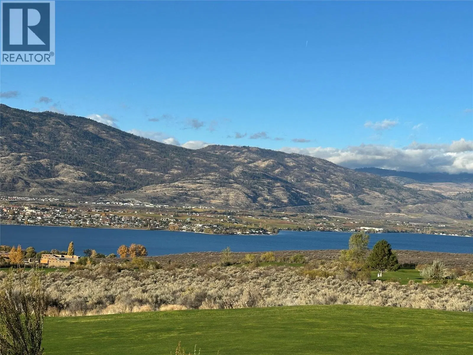 Photo 4 of 31 at #33 – 2000 VALLEYVIEW Drive