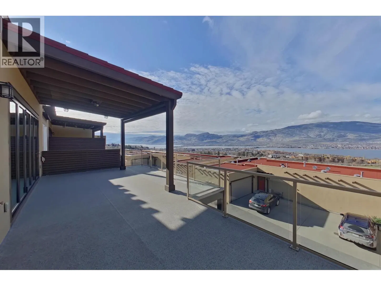 Photo 5 of 31 at #33 – 2000 VALLEYVIEW Drive