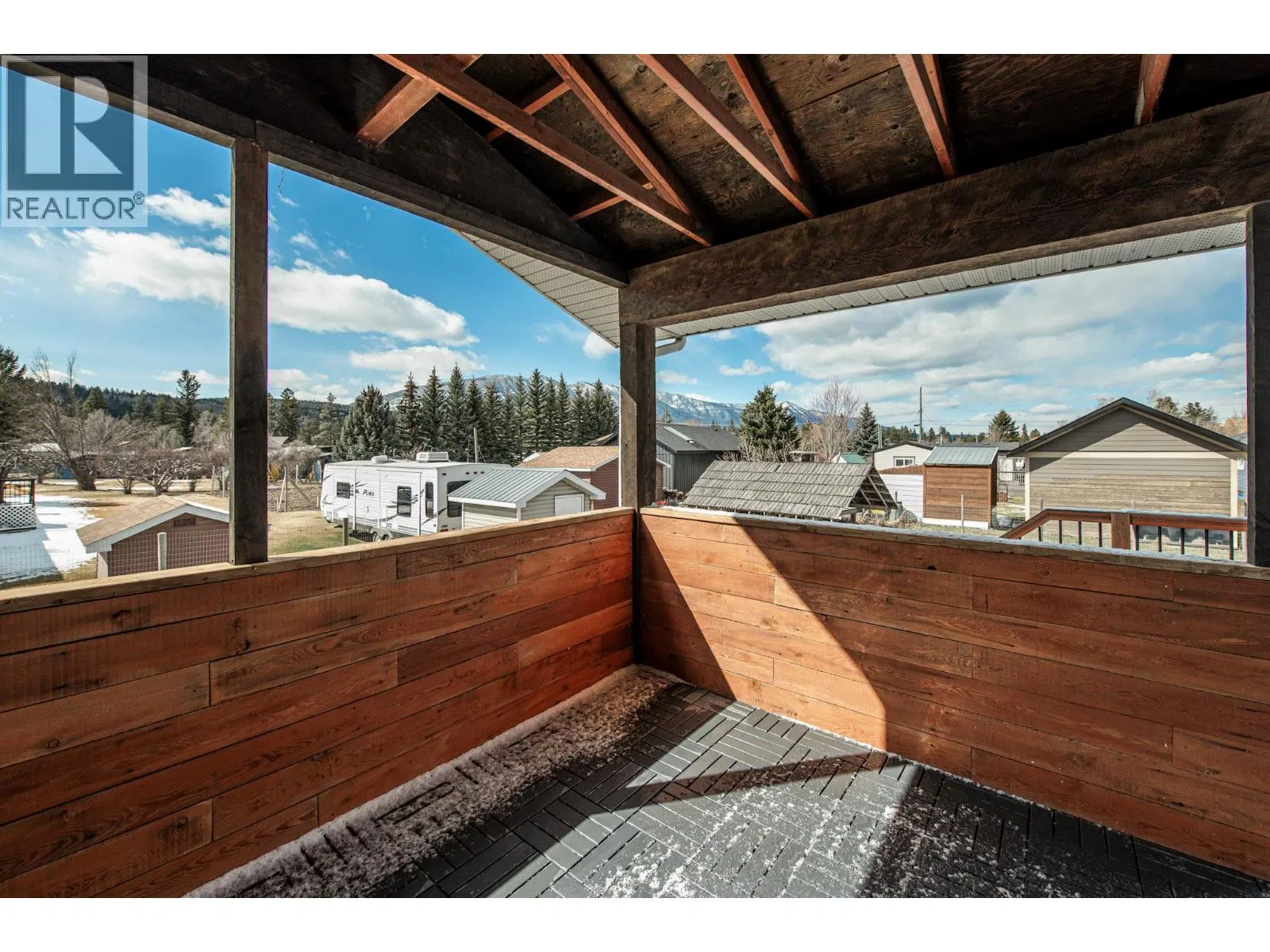 Photo 3 of 52 at 4771 BAILLIE GROHMAN Avenue