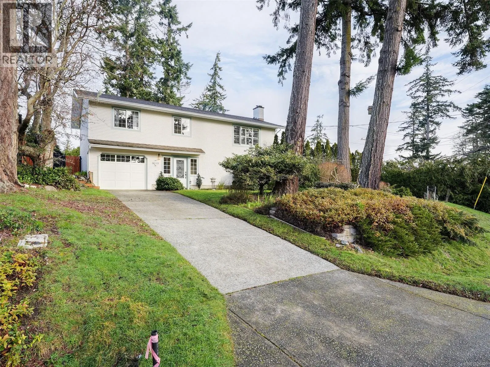 Photo 1 of 32 at 7058 Wright Road