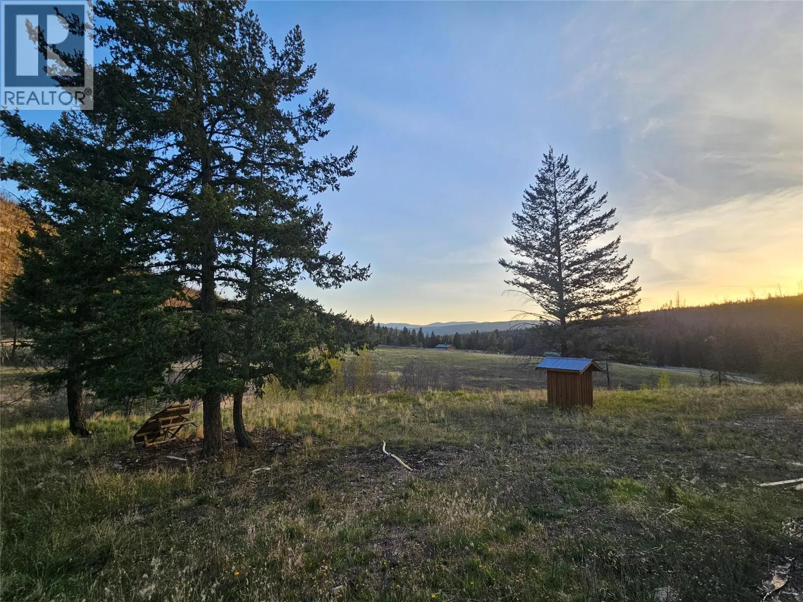Photo 2 of 32 at 1600 Loon Lake Road