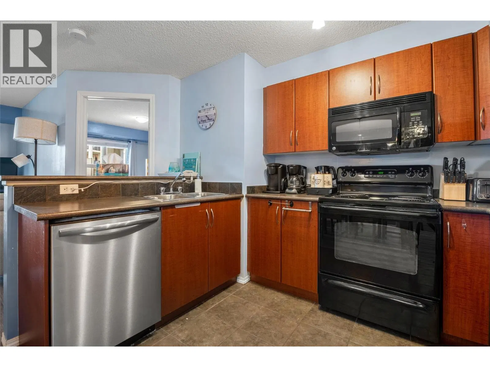 Photo 1 of 38 at #1201 – 205 Third Avenue