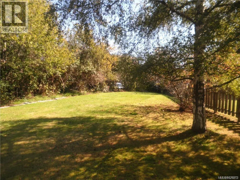 Photo 1 of 12 at 1963 Atherly Close