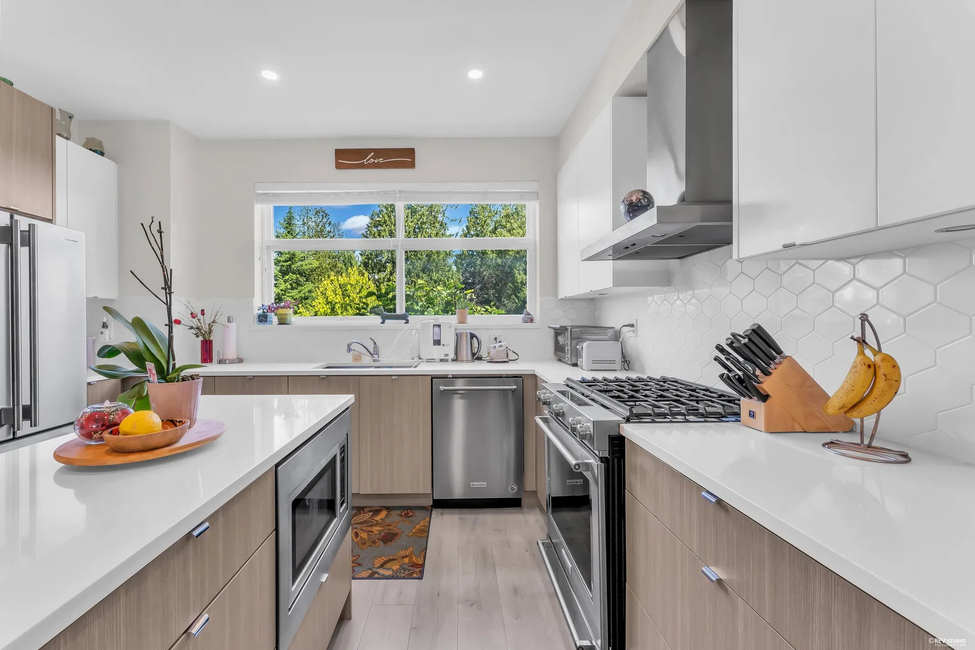 Photo 5 of 33 at #36 – 7947 209 Street