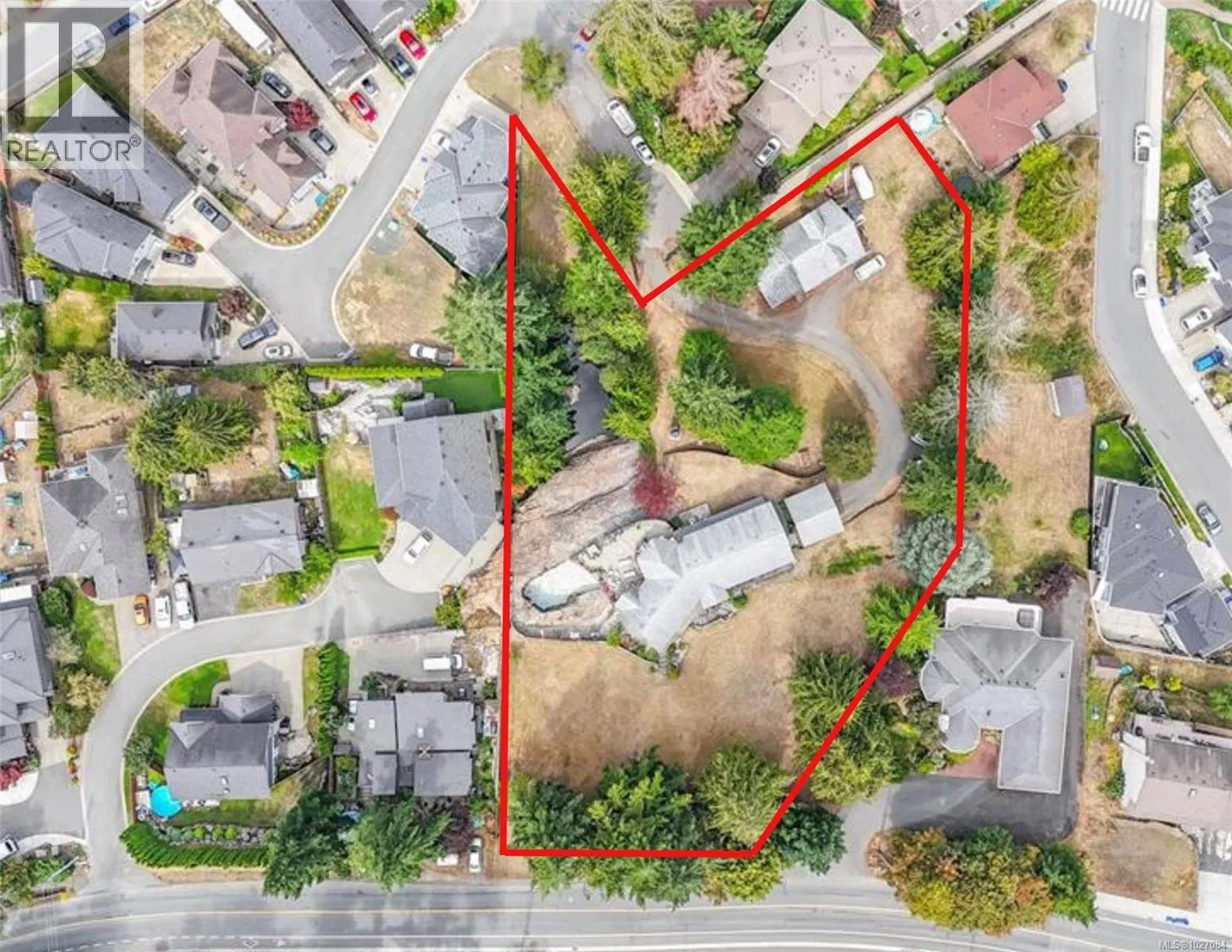 936 Walfred Road
