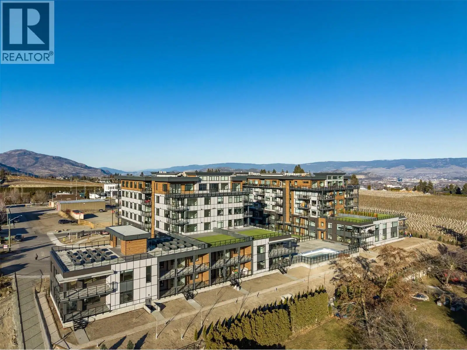 #107 – 2760 Olalla Road