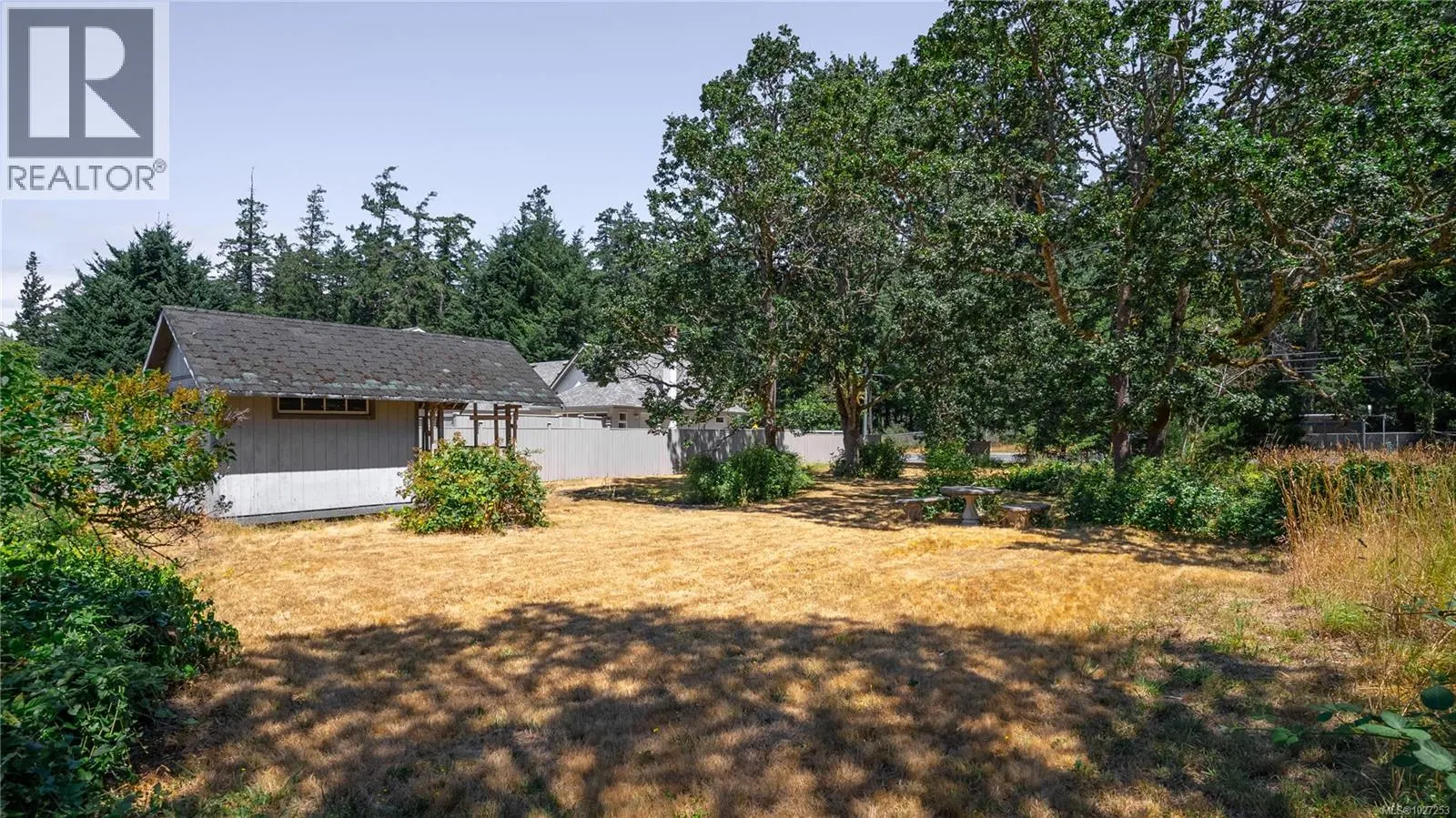 Photo 1 of 23 at 3250 Metchosin Road