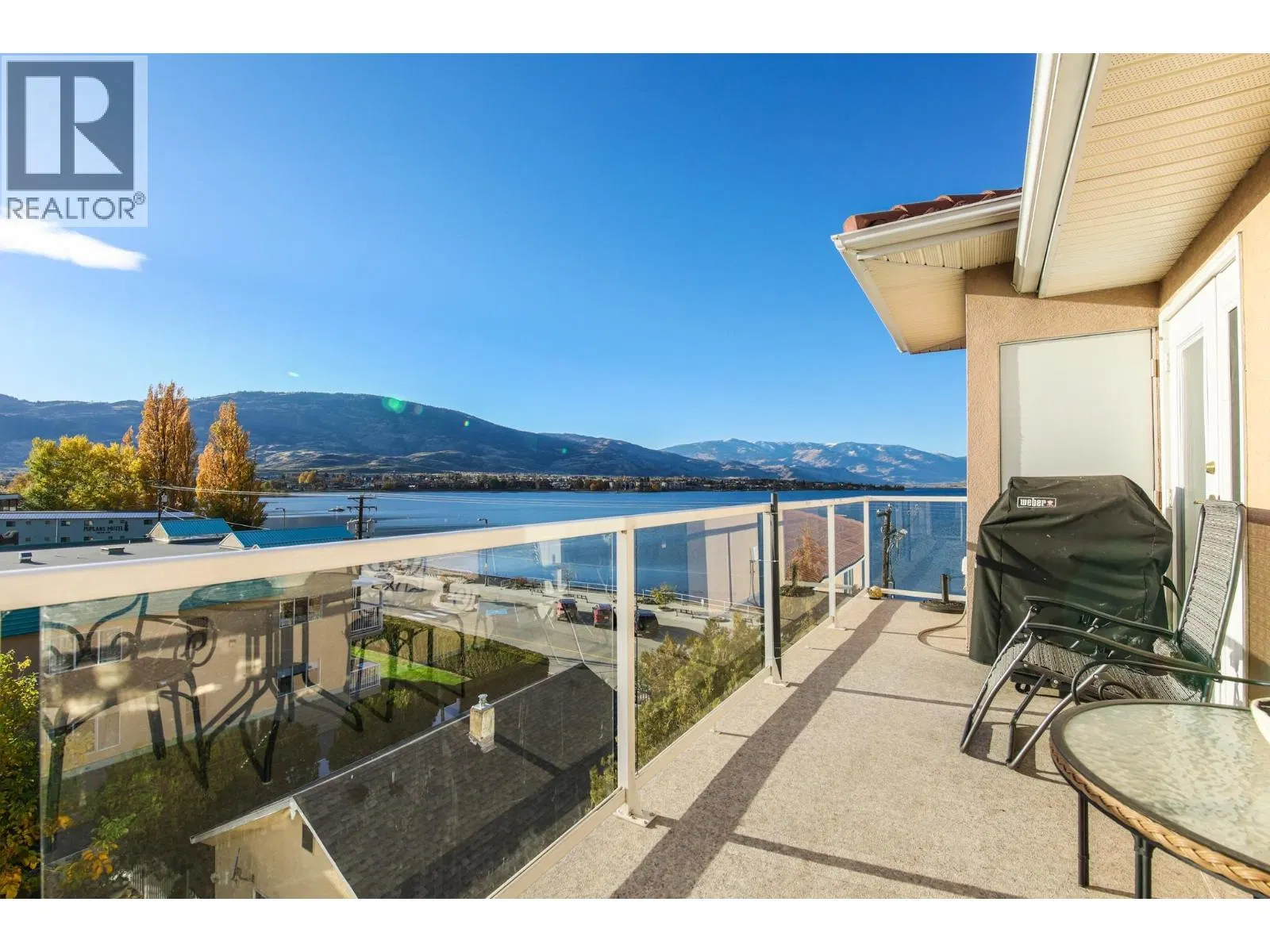 #400 – 6805 Cottonwood Drive