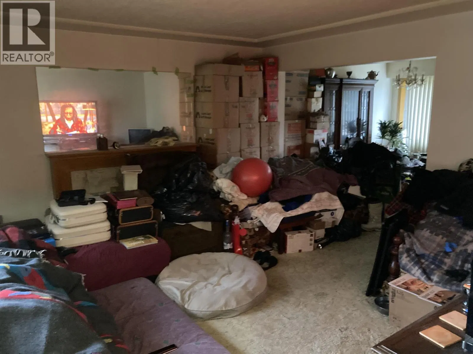 Photo 2 of 5 at 3662 East 25TH Avenue