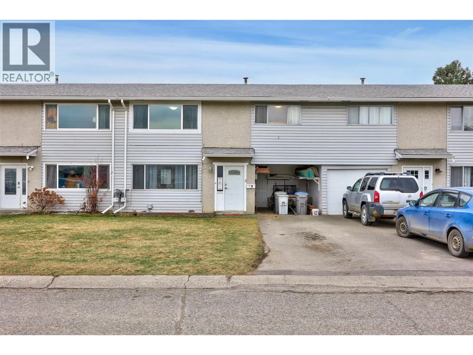 Photo 1 of 30 at #3 – 800 Valhalla Drive