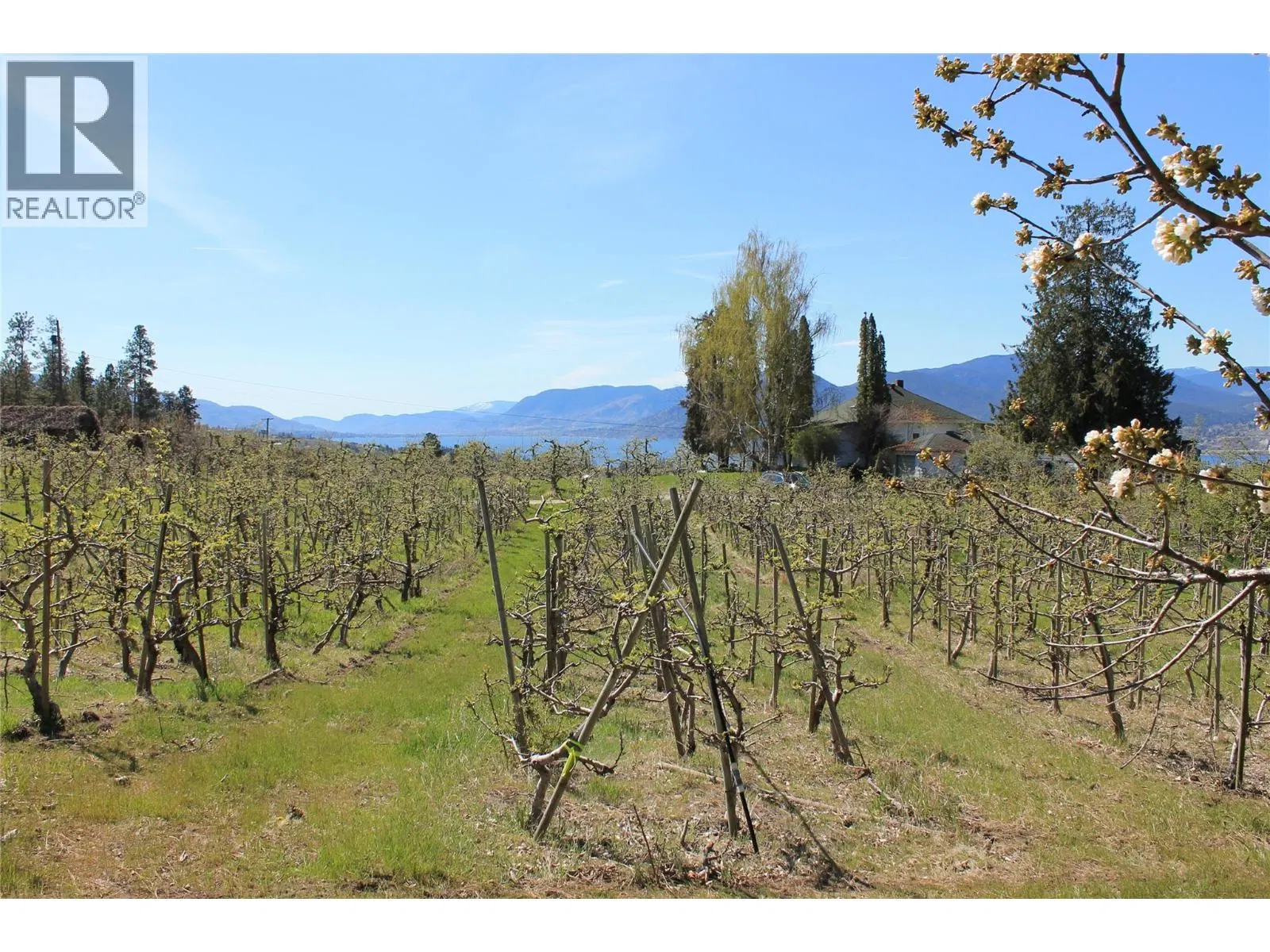 Photo 1 of 15 at 4789 Naramata Road