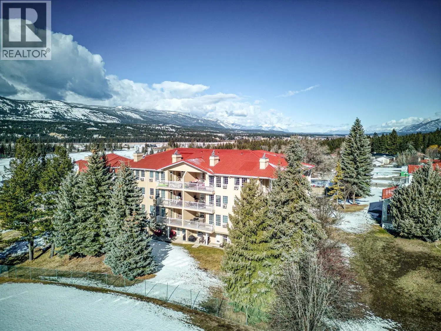 #1013A – 5052 RIVERVIEW Road