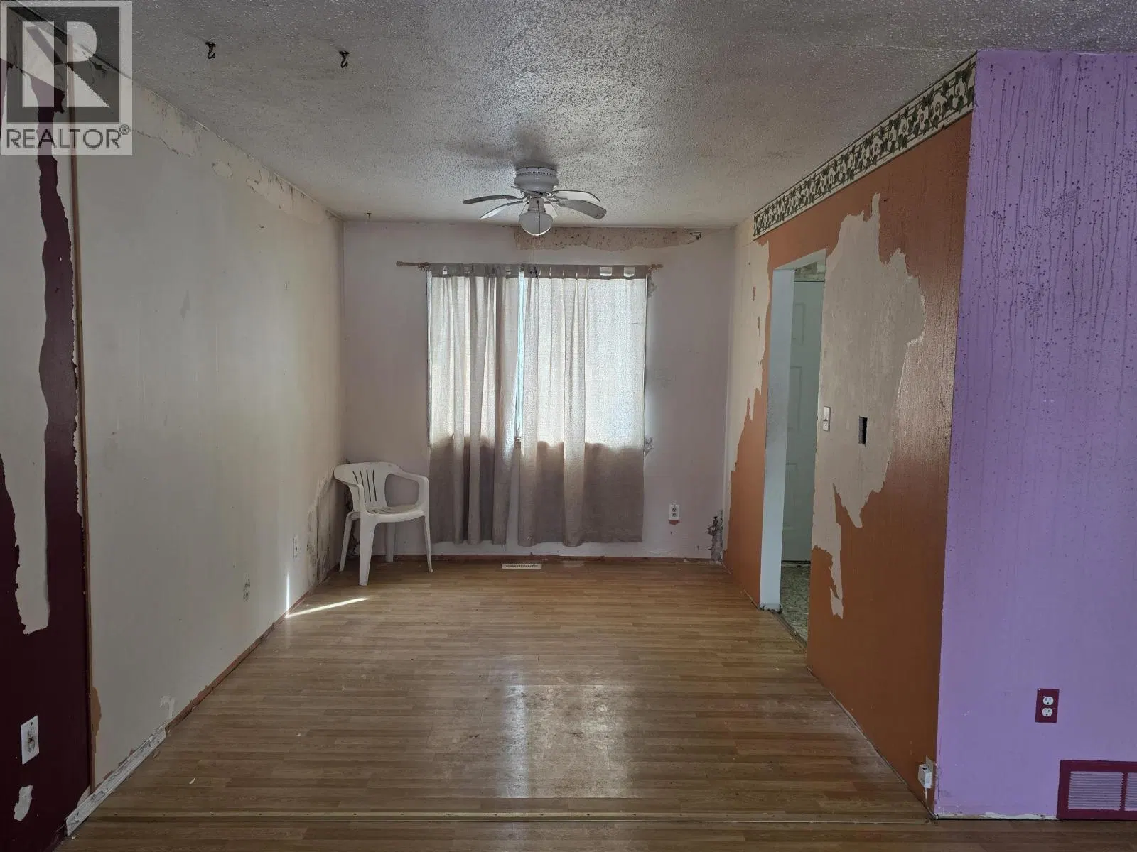 Photo 5 of 21 at 61 CHAPMAN Street