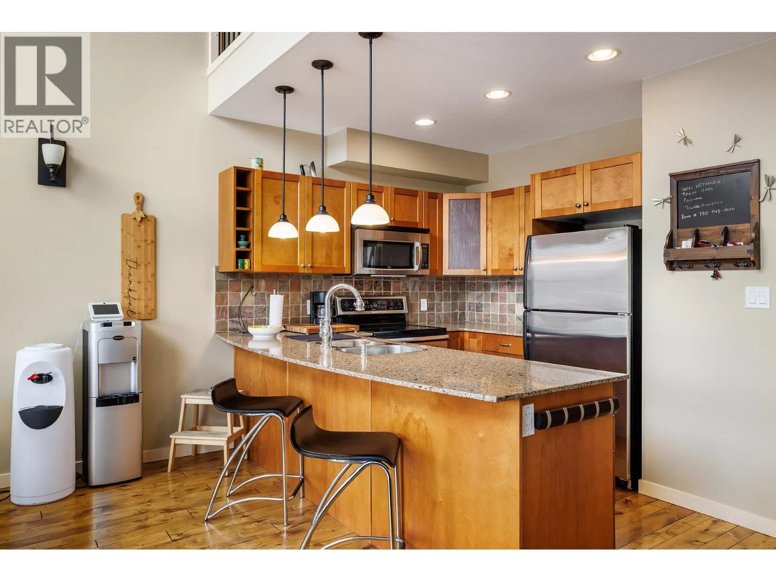 Photo 5 of 32 at 6930 Barcelona Drive