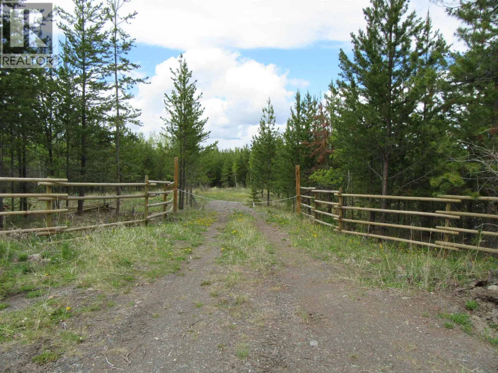 Photo 1 of 20 at LOT – B LONE BUTTE HORSE LAKE Road