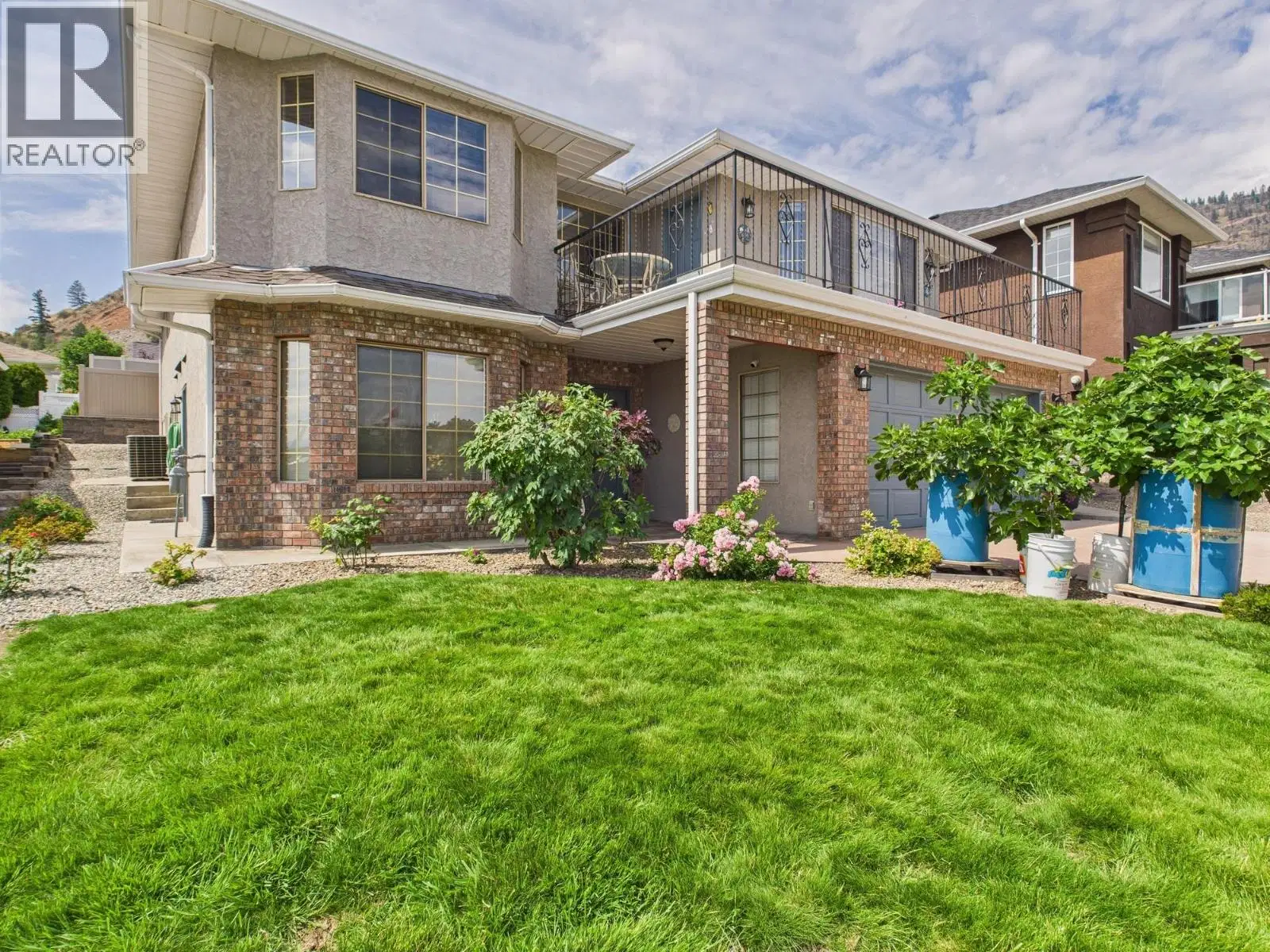 12102 Golf Course Drive