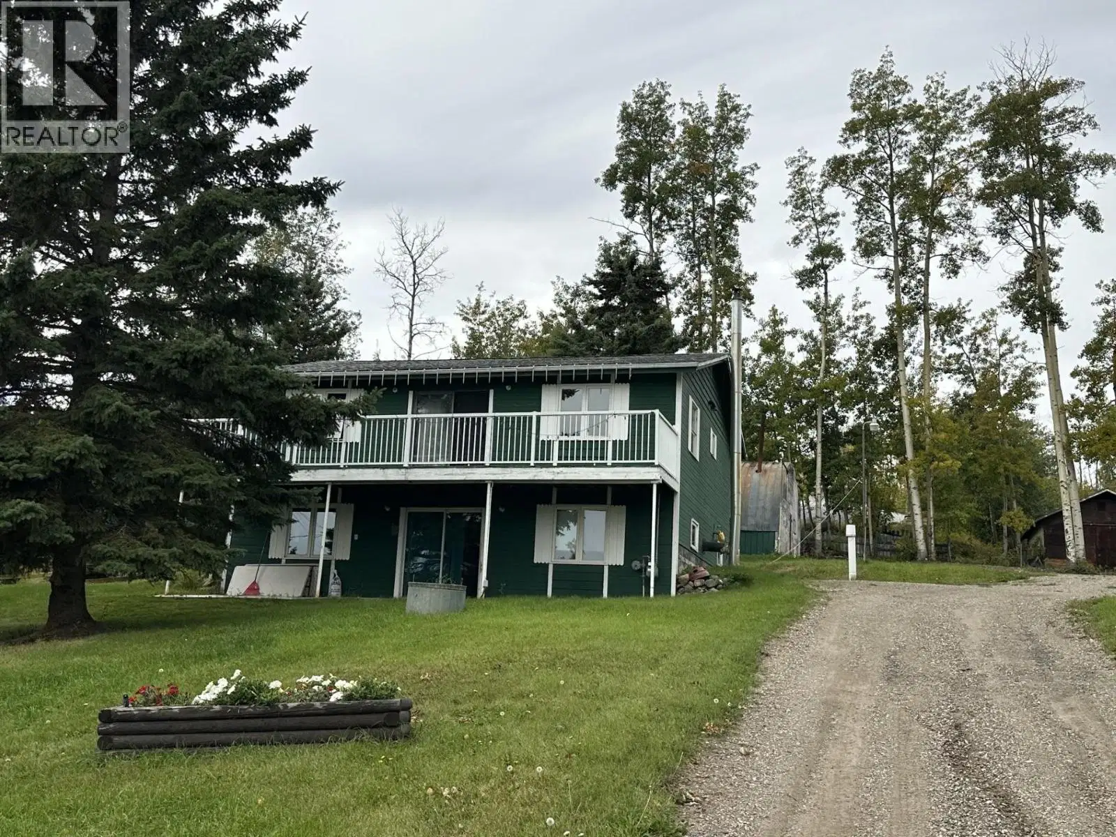 13235 LAKESHORE Drive