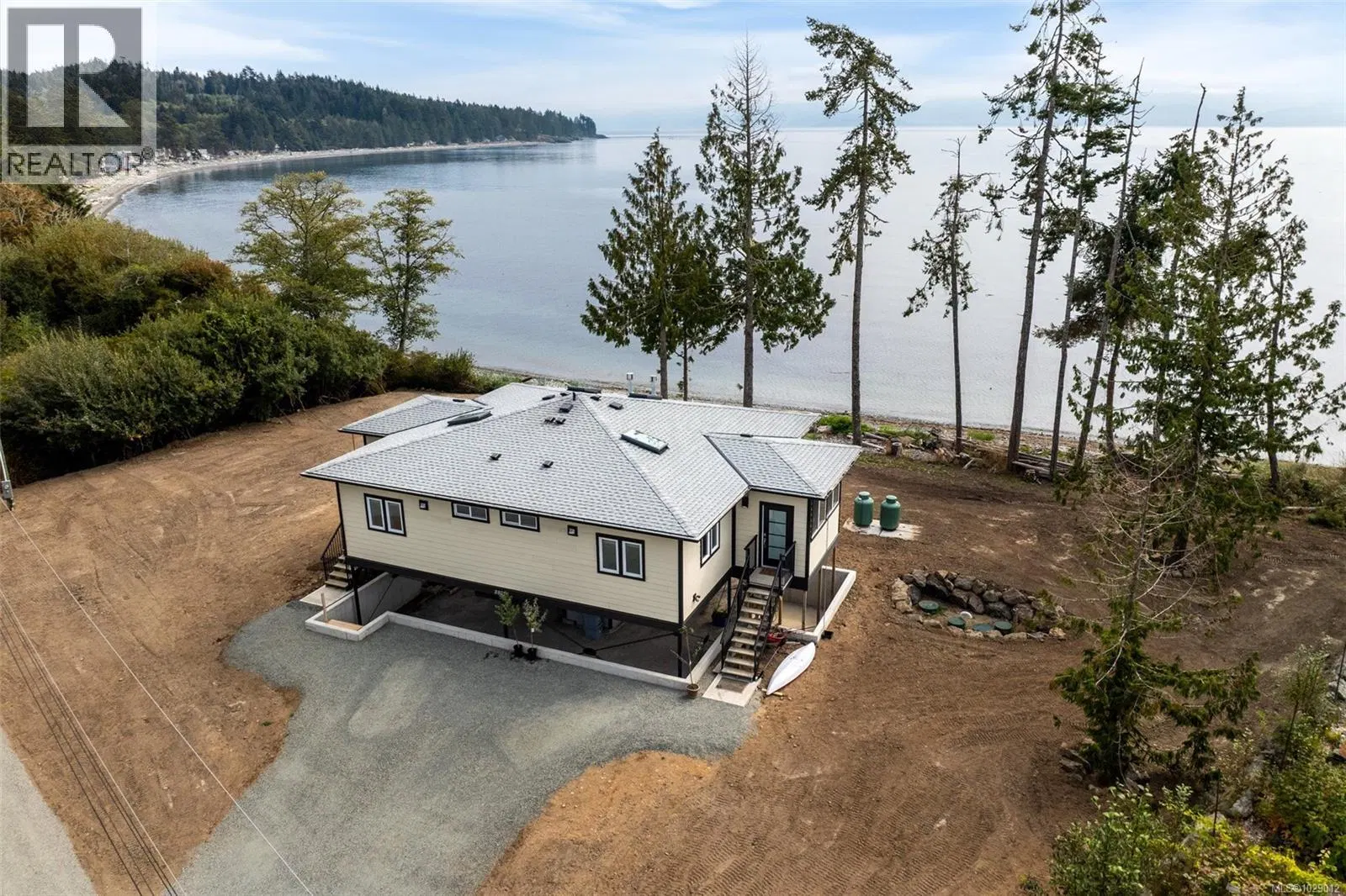 Photo 4 of 58 at 8801 West Coast Road