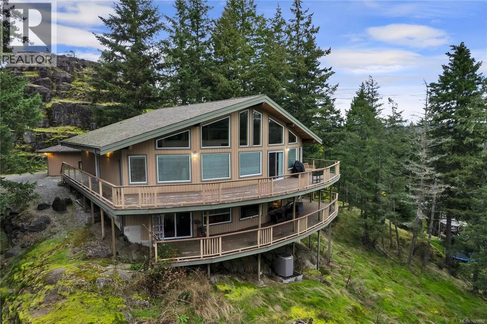 Photo 1 of 69 at #27A – 620 Helanton Road