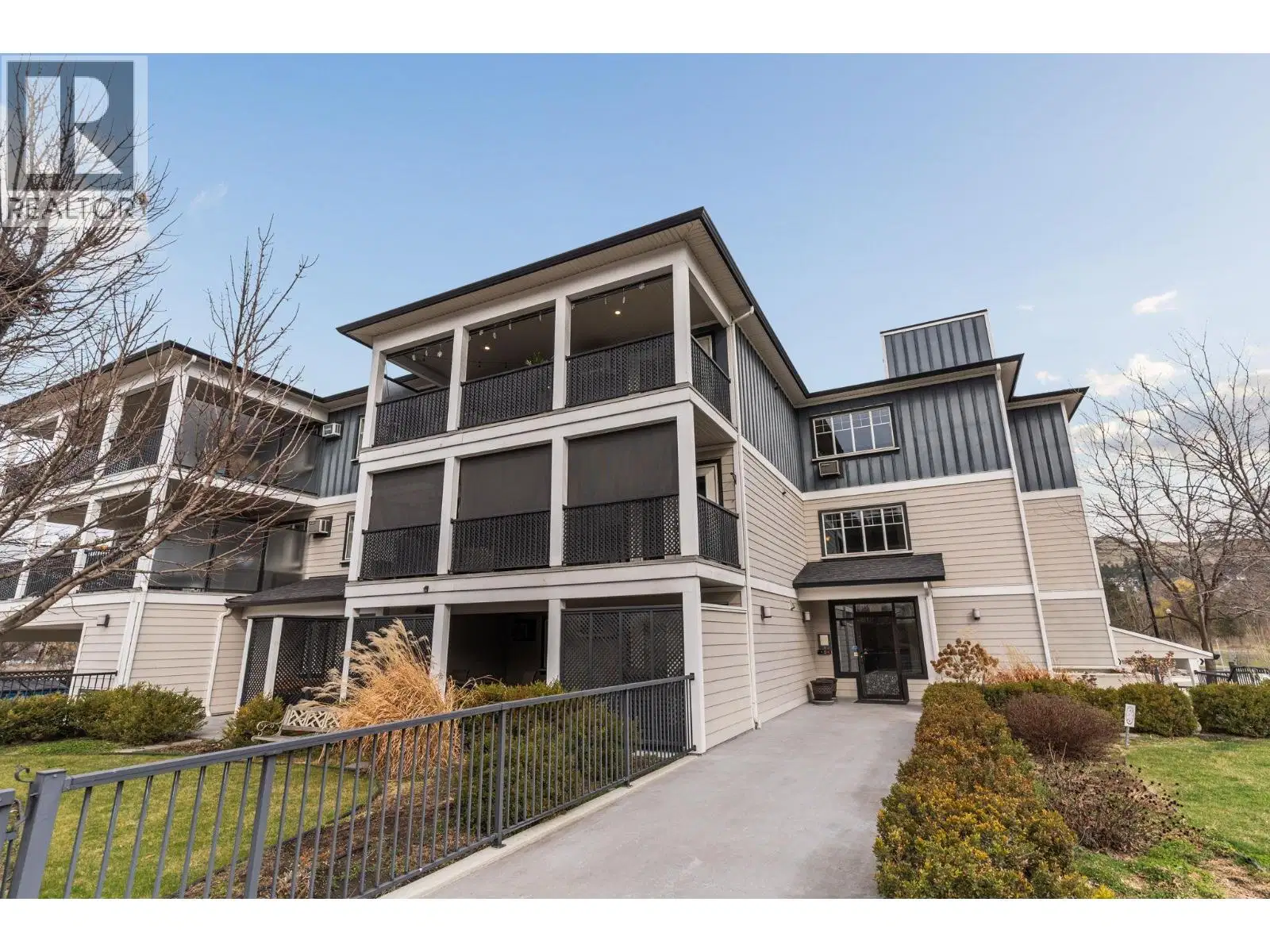 #305 – 10529 Powley Court