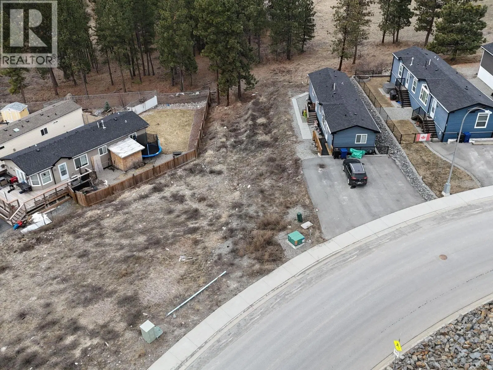 Photo 4 of 4 at 912 Steepleview Drive