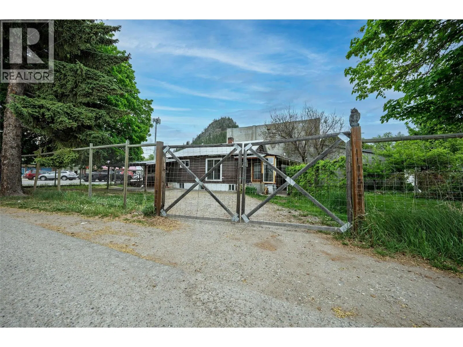 Photo 5 of 24 at 7440 3rd Street