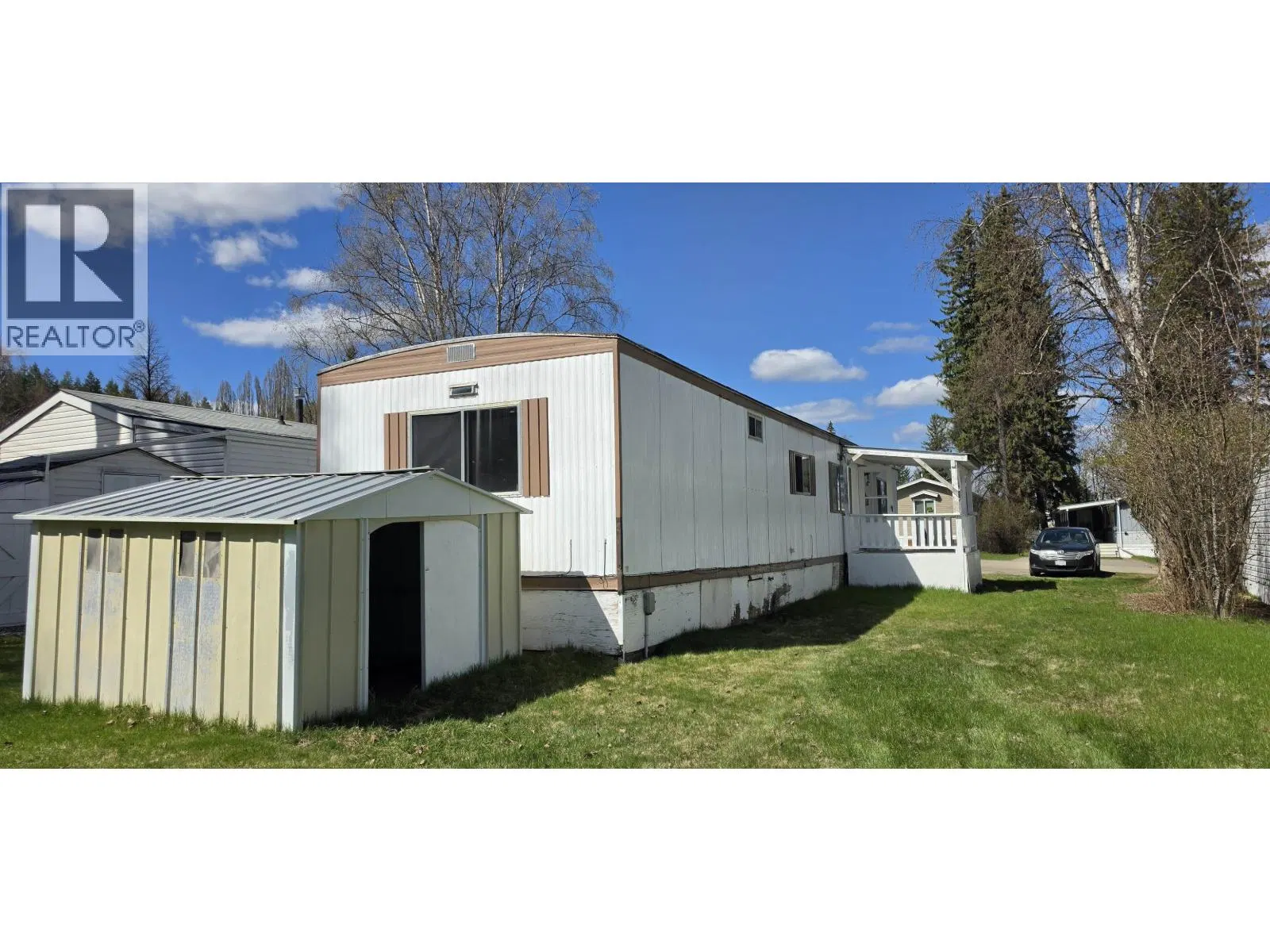 Photo 3 of 18 at #21 – 654 NORTH FRASER Drive