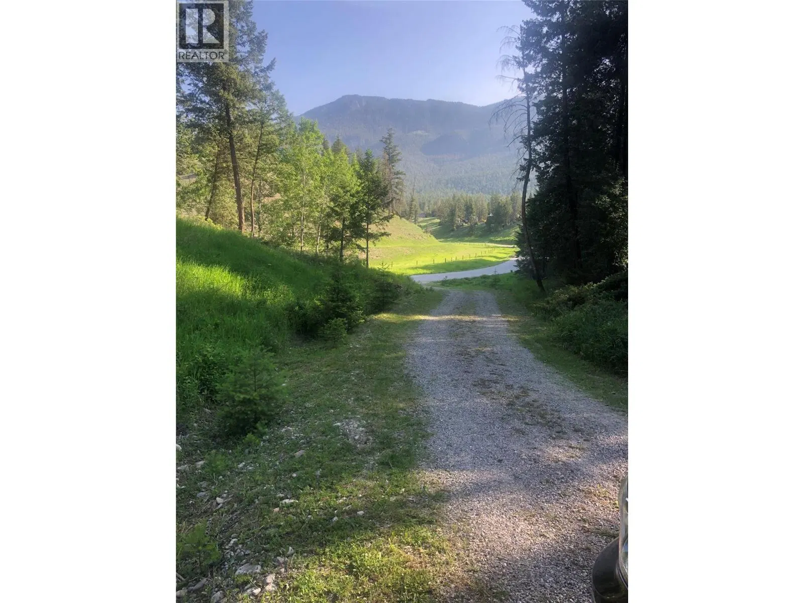 Photo 4 of 23 at Lot 1 KOOTENAY RD NO 3 Road