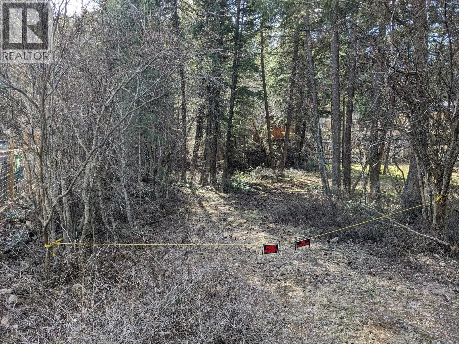 Photo 3 of 18 at 10825 Westshore Road
