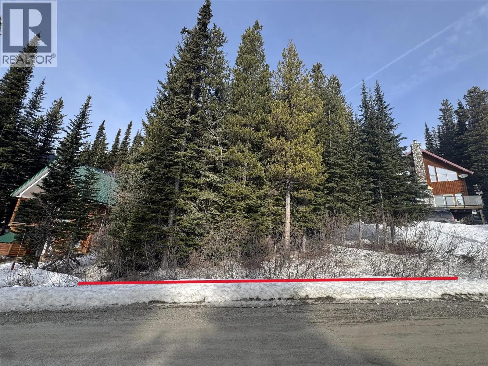 Photo 4 of 26 at 127 Wapiti Creek Road
