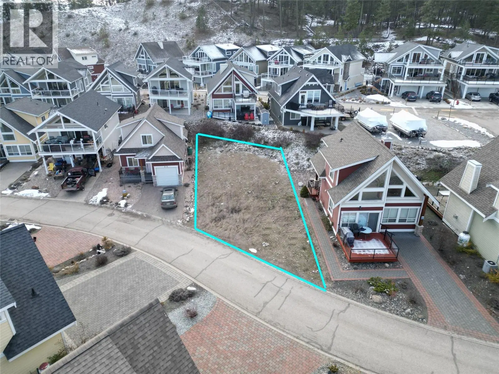 Photo 3 of 37 at #359 – 6705 Marbella Loop