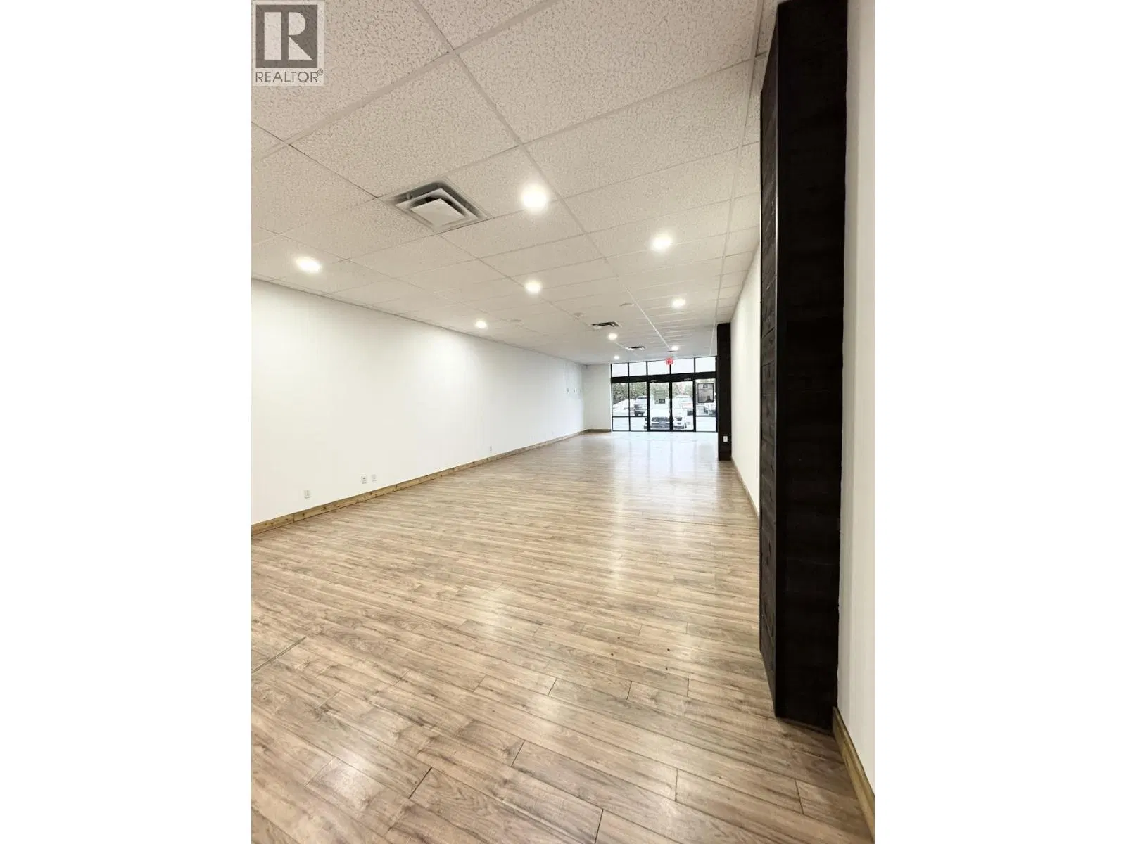Photo 5 of 27 at #102 – 2500 53 Avenue