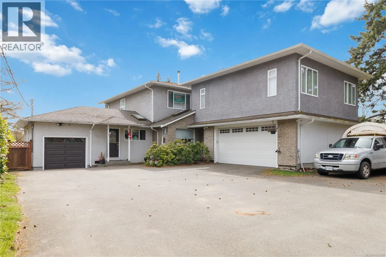 Photo 5 of 58 at 863 Parklands Drive