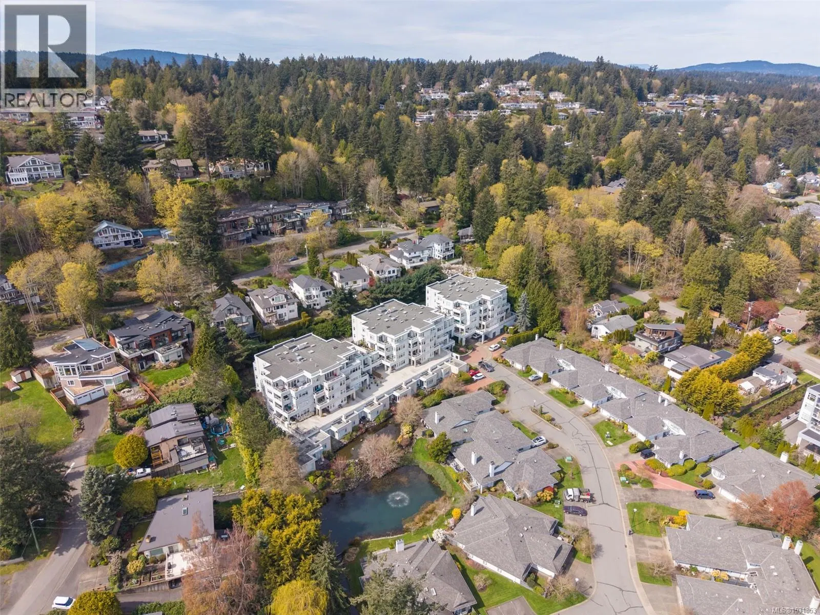 Photo 4 of 67 at #206 – 5110 Cordova Bay Road