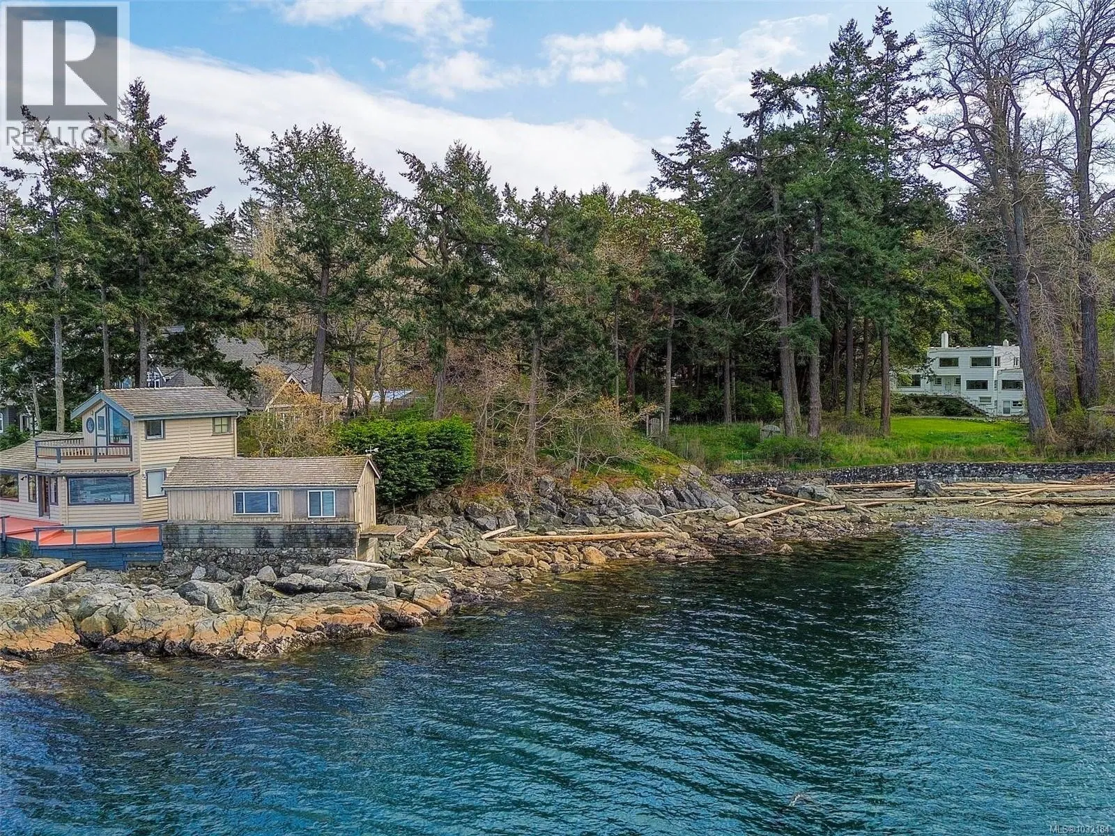 Photo 1 of 46 at 2620 Queenswood Drive