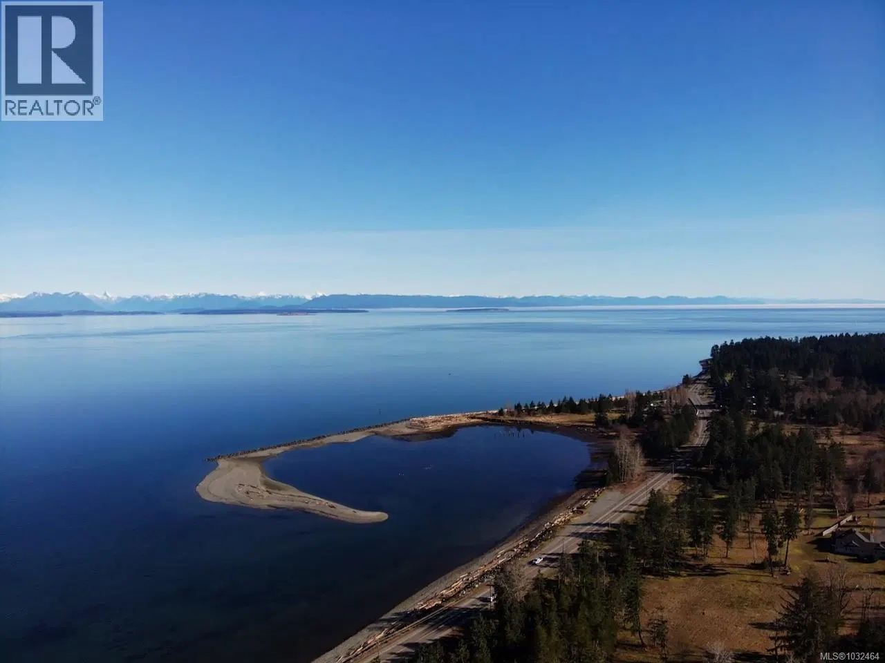 Photo 1 of 9 at SL 1 – 4275 Island Highway