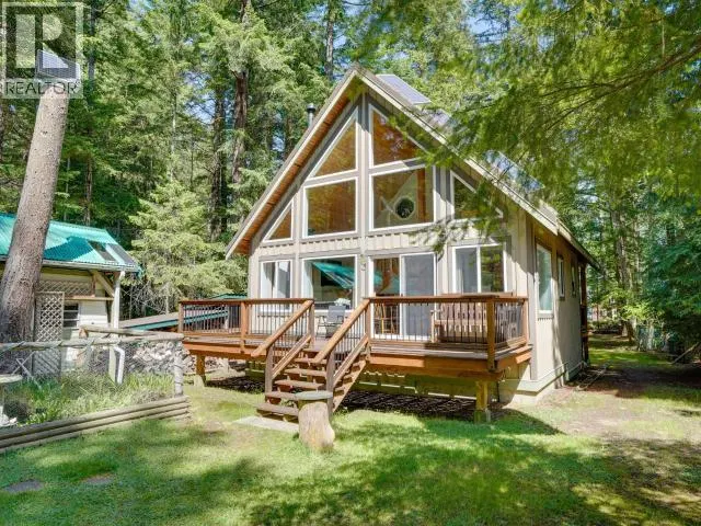 Photo 4 of 74 at Savary Island